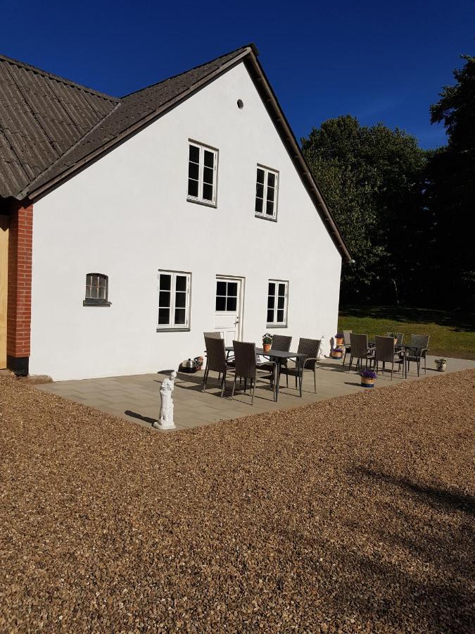 Skovlund Apartments Bredsten  외부 사진